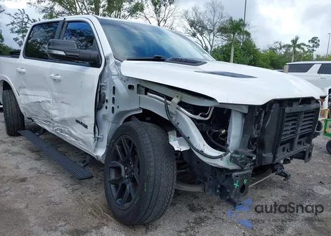 2021 Ram 1500 Laramie 4X2 5'7 Box из США, поврежденный, VIN 1C6RREJT7MN828162